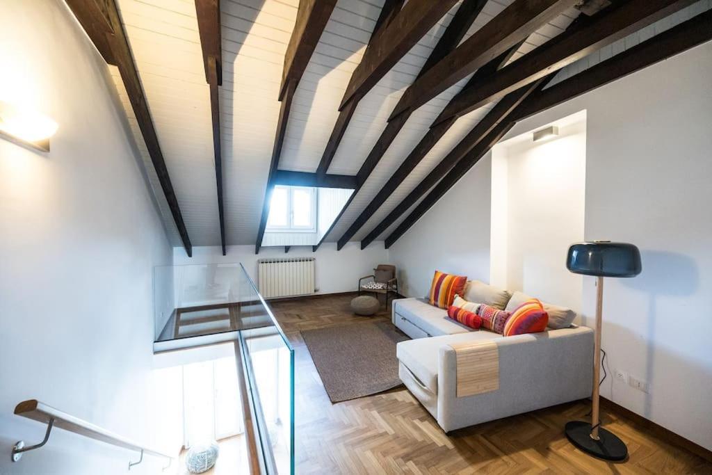 Wonderfull Two Floors Apartment Navigli Mailand Exterior foto