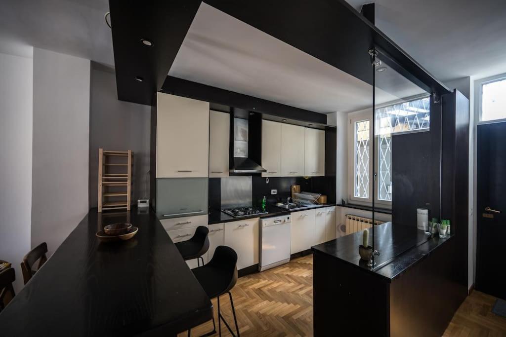 Wonderfull Two Floors Apartment Navigli Mailand Exterior foto